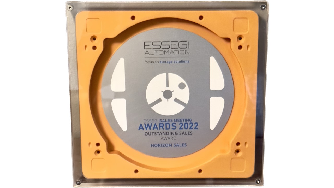 ESSEGI Automation Honors Horizon Sales with Top Sales Award during Sales Meeting in Italy