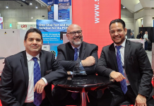 KYZEN Recognized Its Top Sales Representatives during APEX Left to right: Jaime Perez, Ivan Romo, Juan Luis Tarin