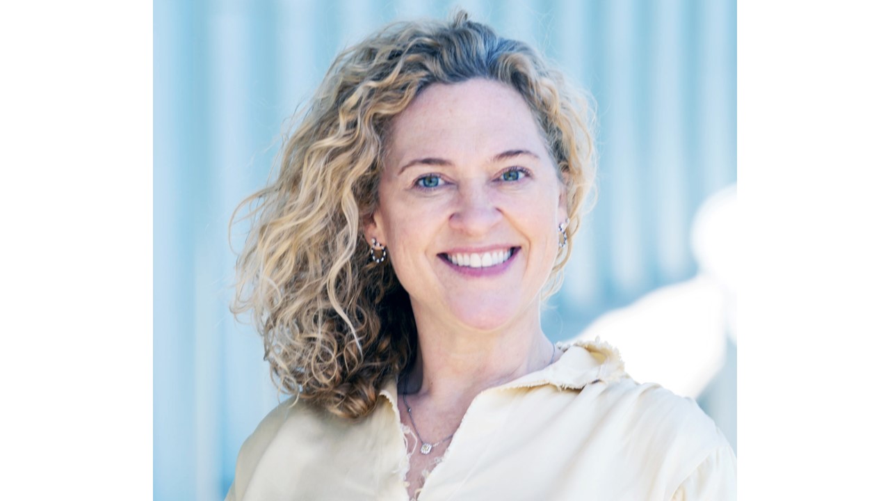 IPC Strengthens Electronics Industry Awareness with Appointment of Carrie Sessine as Global Communications Vice President IPC Strengthens Electronics Industry Awareness with Appointment of Carrie Sessine as Global Communications Vice President