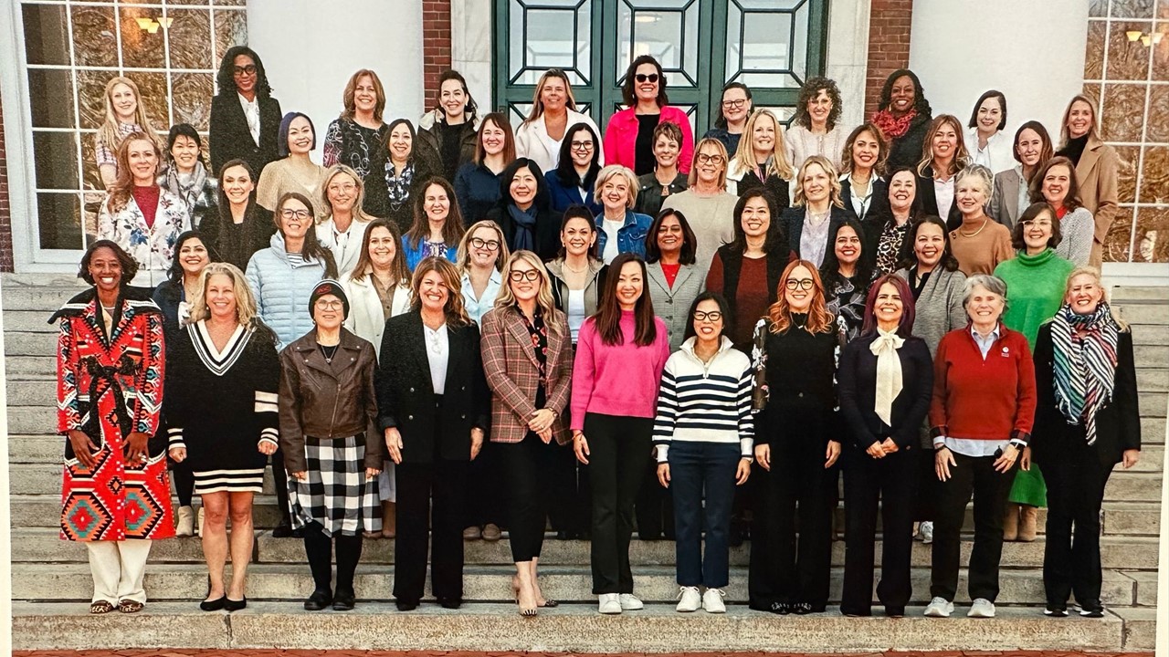 Evolve Manufacturing CEO Noreen King Participates in Harvard Business School Leadership Program Sponsored by Wells Fargo in Collaboration with WPO Evolve Manufacturing CEO Noreen King Participates in Harvard Business School Leadership Program Sponsored by Wells Fargo in Collaboration with WPO