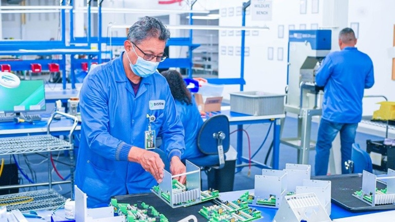 DISTRON Showcases Full-Service Electronics Manufacturing Capabilities at Design-2-Part Show DISTRON Showcases Full-Service Electronics Manufacturing Capabilities at Design-2-Part Show