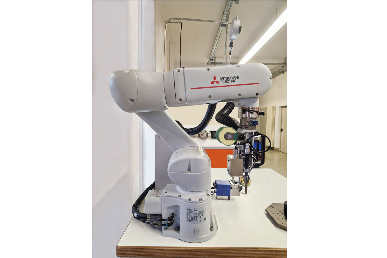 Eutect Presents Simple Teach-in Mode for Collaborative Robot Soldering Eutect Presents Simple Teach-in Mode for Collaborative Robot Soldering
