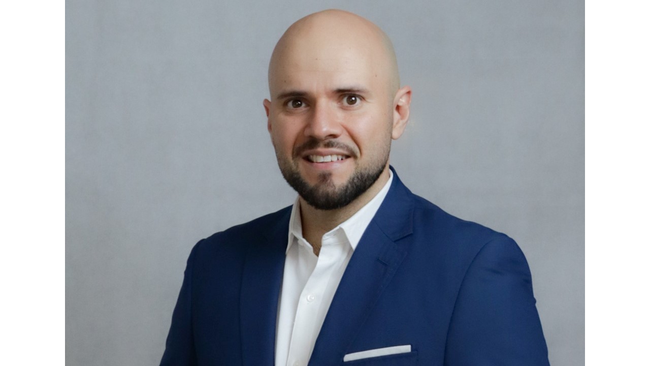 Koh Young America Promotes Ramiro Mora to Lead Service and Applications in Mexico and South America Koh Young America Promotes Ramiro Mora to Lead Service and Applications in Mexico and South America