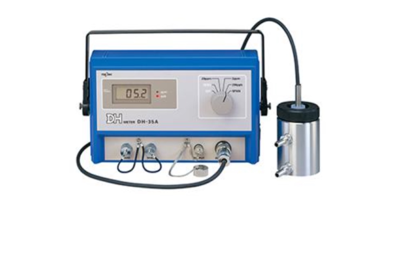 Seika Machinery DH-35A portable dissolved hydrogen meter with LCD display and flow cell for water quality analysis